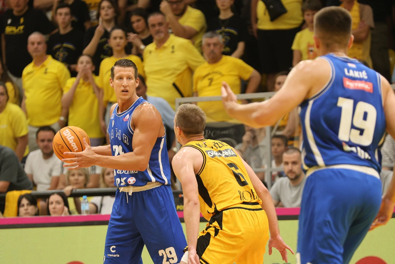 Debakl Splita u Jazinama