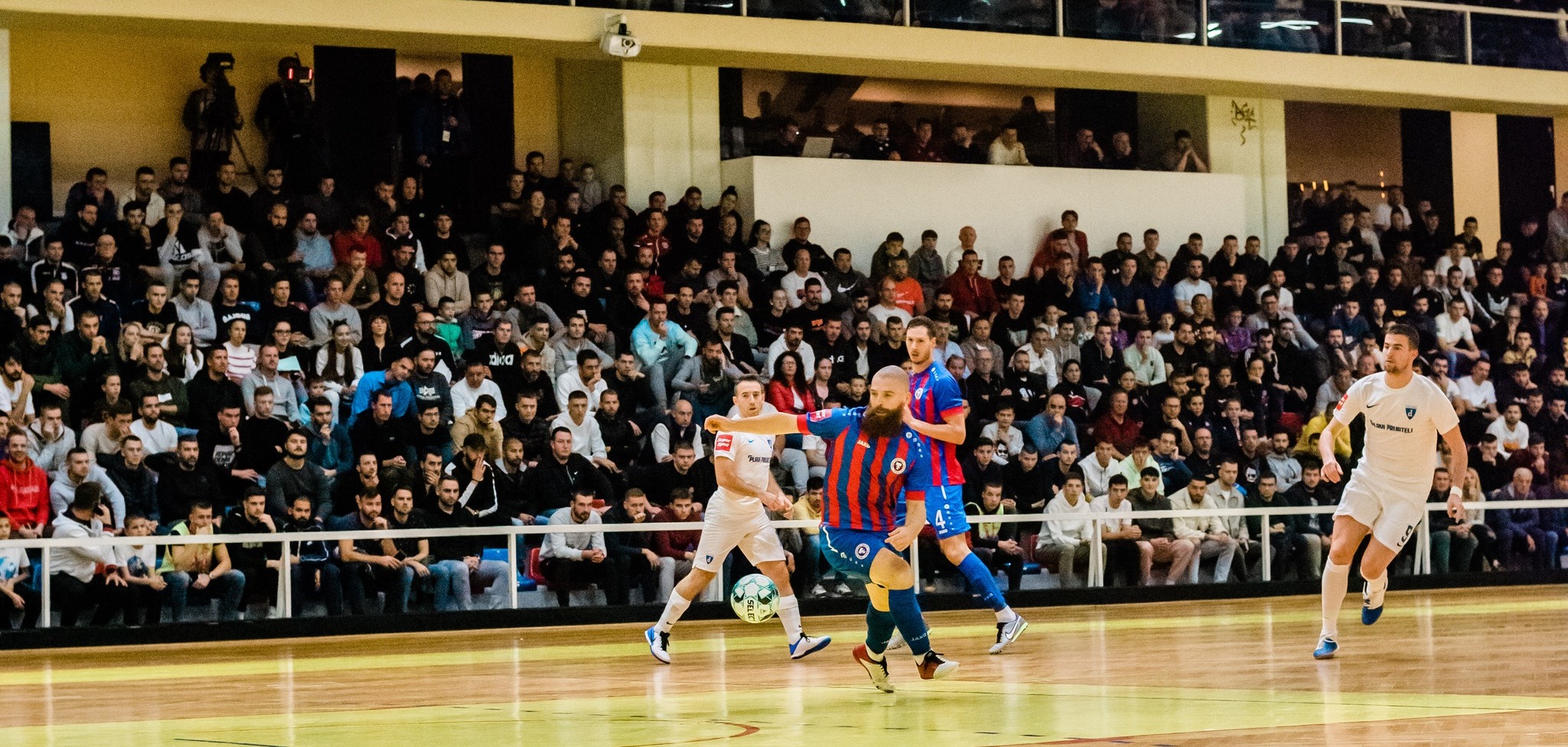 Dinamo slavio na Gripama, Olmissum poražen u Rijeci
